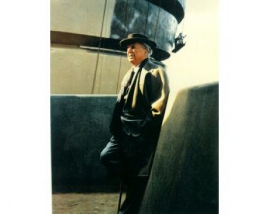 Frank-Lloyd-Wright-durante-la-construcción-del-Solomon-R.-Guggenheim-Museum-de-Nueva-York