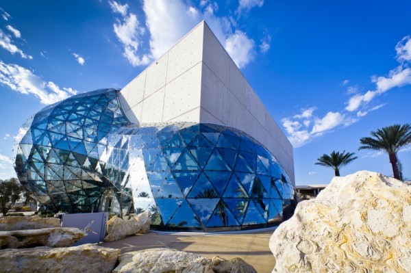 1 Museo Dalí en Florida exterior fachada 2 600x399