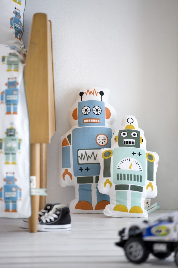Cojínes Robots de Ferm Living para Nordicthink pop up design market diariodesign