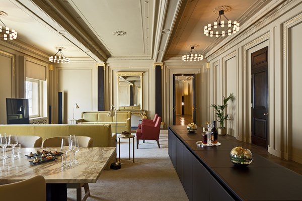 36 Cafe Royal hotel - Empire Suite 2