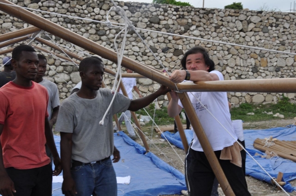 Shigeru-Ban-Paper-Shelter-Haiti-02
