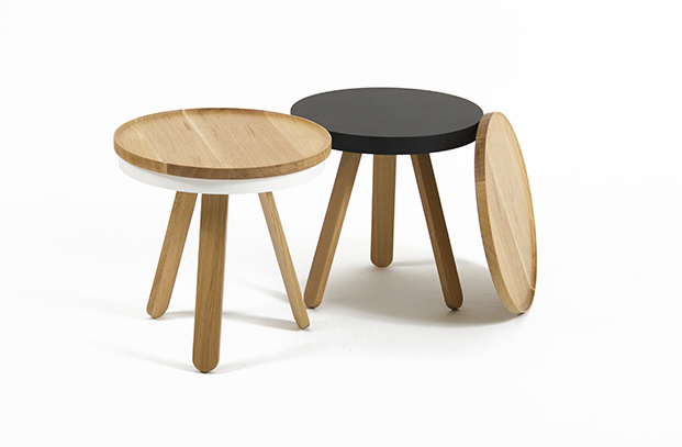 woodendot-auxiliary-batea-table-oak-white-black