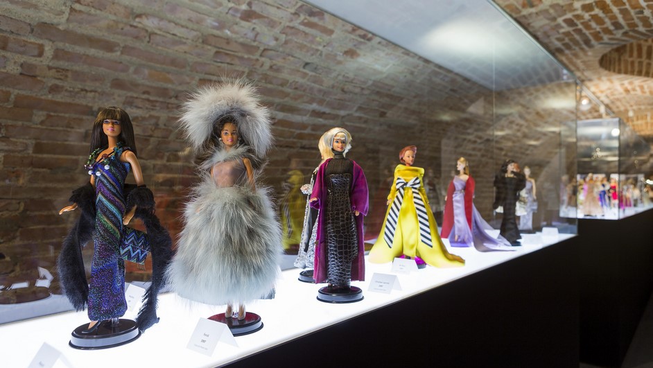 Exposicion de Barbie en Fundacion Canal Isabel II