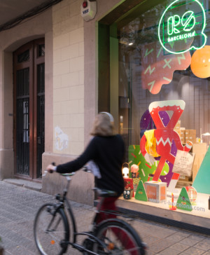 tienda rs barcelona escaparate navidad brosmind diariodesign