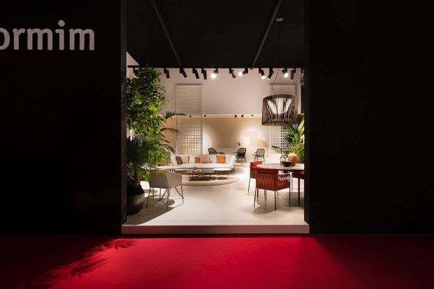 expormim presenta sillas frames de hayon en milan 2018 diariodesign