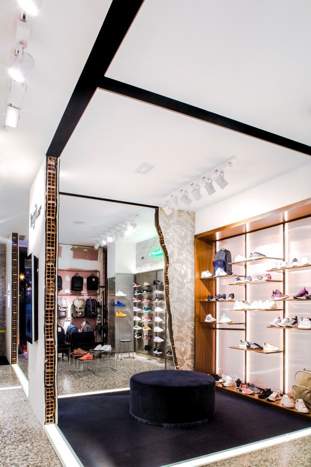 la tienda legit especializada en sneakers en valencia diariodesign 