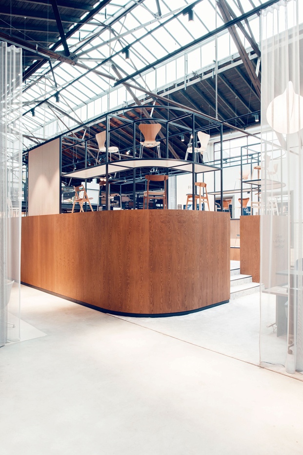 Tienda muebles de diseño Mister Design de Studio 34 South en Holanda