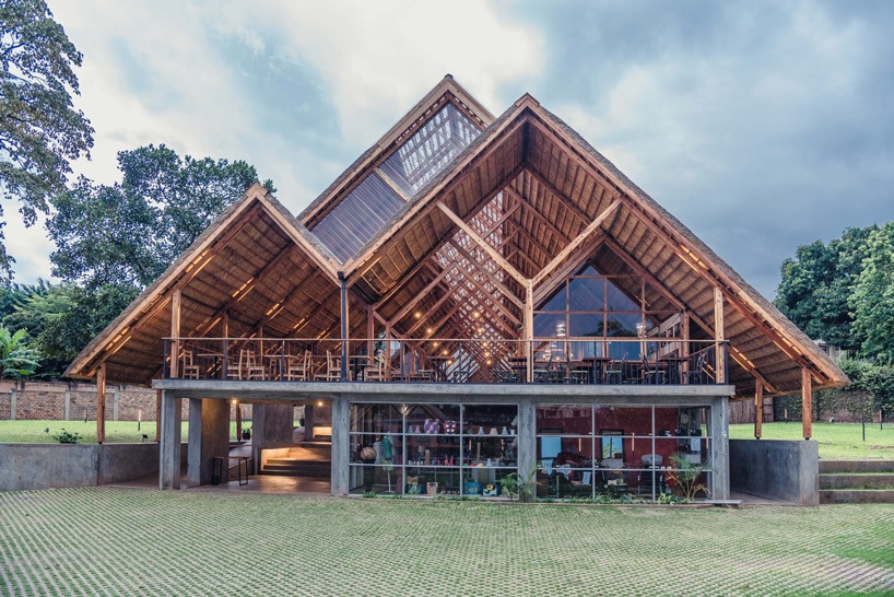 Yamasen Uganda Ecalipto Materiales Naturales Terrain Architects