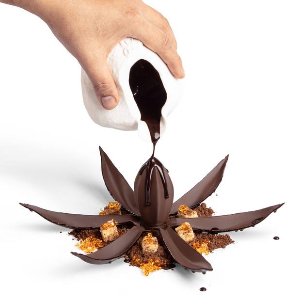 Flor de Cacao 2020. Creado por Jordi Roca. Diseño Andreu Carulla. Producción Mona Lisa