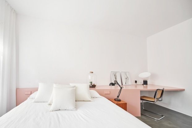 home office color rosa en el dormitorio diseño de scala studio