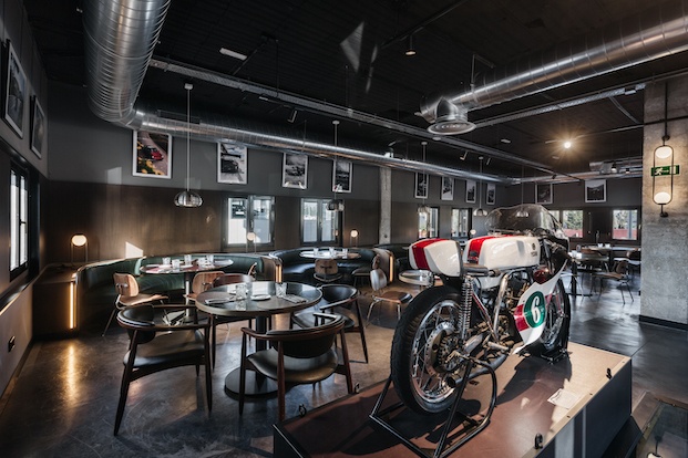 Exposición de motos Cafe Revival