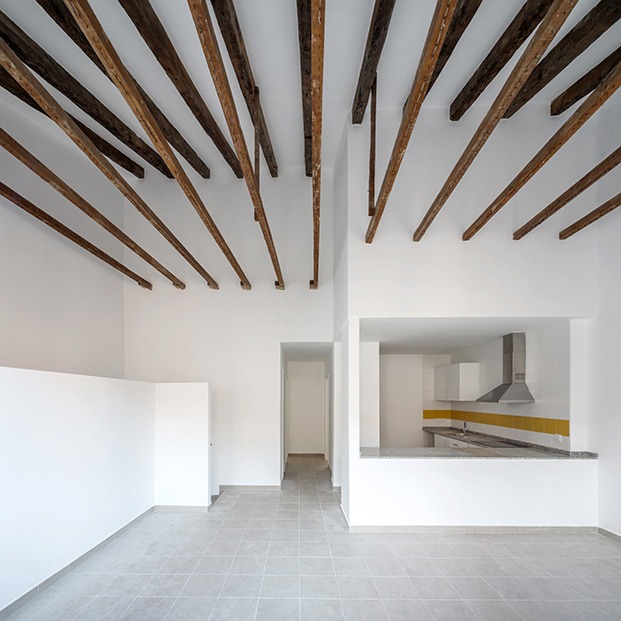 La Caseta Blava de El Cabanyal  se rehabilita como vivienda de alquiler asequible. FGR Arquitects