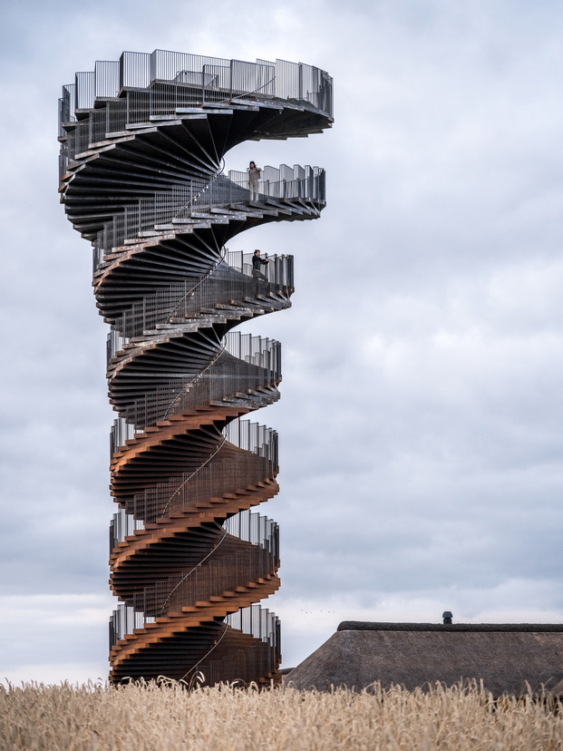 Nueva torre MARSK TOWER en Dinamarca de BIG Bjarke Ingels. Wadden Sea National Park