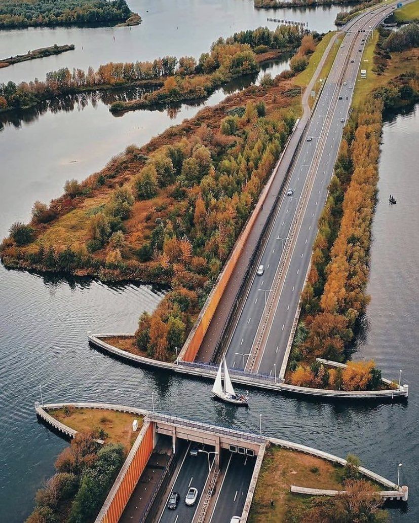 Acueducto Veluwemeer, Harderwijk. Puentes alucinantes. Auténticas virguerías del diseño y la ingeniería