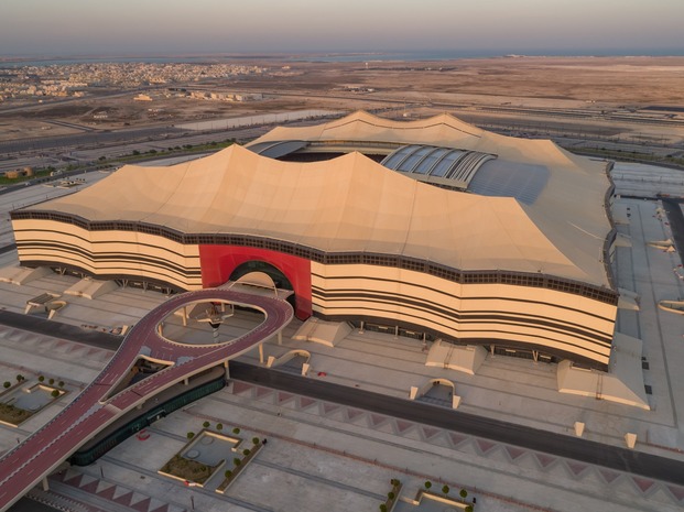 Arquitectura de los ocho estadios de futbol del Mundial de Catar 2022. Estadio Al Bayt