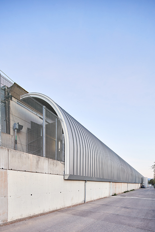 Arquitectura nueva Nave-Museo FGC Rubí del estudio AMOO