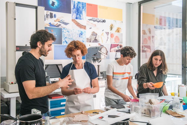 MaDe - Materials Designers. Laura Clèries, Valentina Rignoli & Seetal Solanki. Elisava Research / Politecnico di Milano / Ma-tt-er