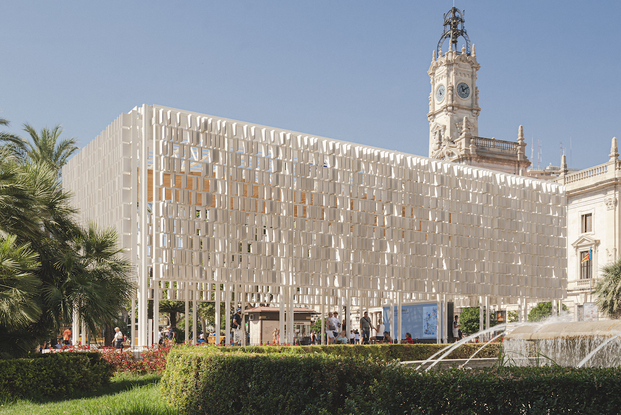 Àgora València, el pabellón sostenible de WDCV que se ha convertido en la plaza mayor del diseño.
