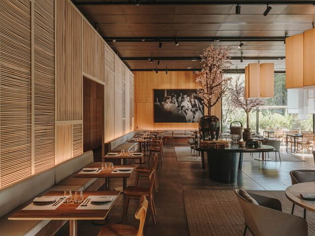 Interiorismo de Sandra Tarruella para el nuevo restaurante Shiro. Cuenta con una estética asiática.