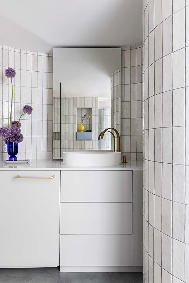 cómo decorar un baño, azulejos rectangulares