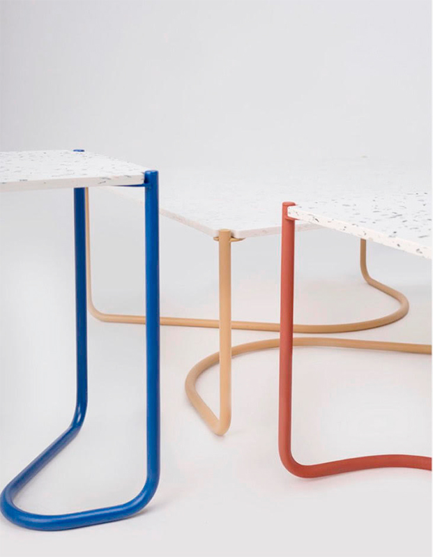 mesas con patas de colores, mesas con diseño orgánico, Mesas Uda, de la diseñadora y joyera Helena Rohner