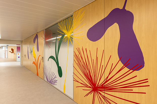 murales pintados en hospital para niños enfermos de cáncer