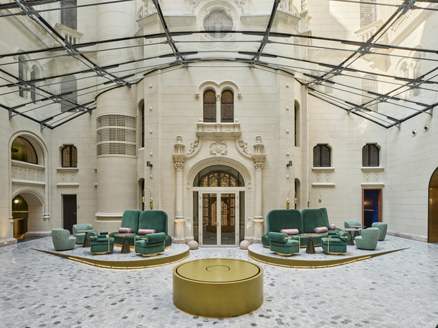 hotel W Budapest, sofás de terciopelo verde