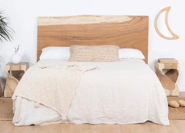 estilo nórdico, estilo natural, estilo minimalista cálido, cama blanca, cabecero de madera