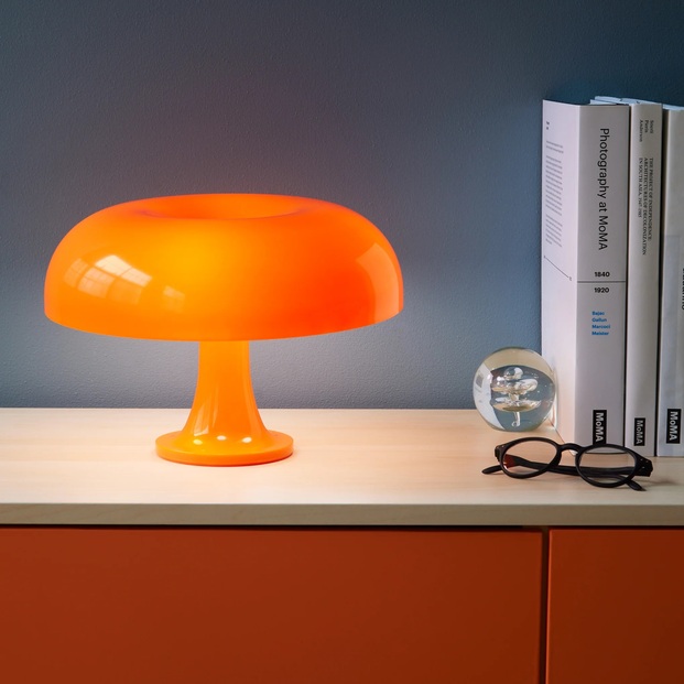 lámpara moderna, lámpara de mesa naranja, lámpara Nesso